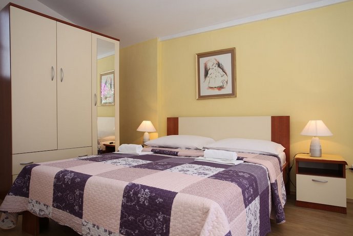 Apartments Kovacic Makarska