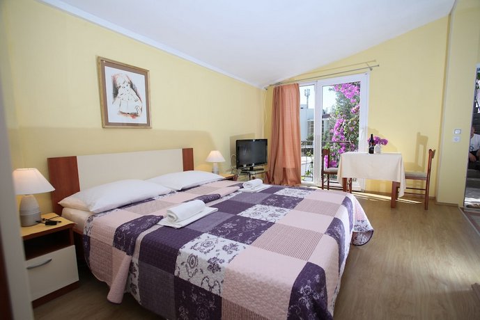 Apartments Kovacic Makarska