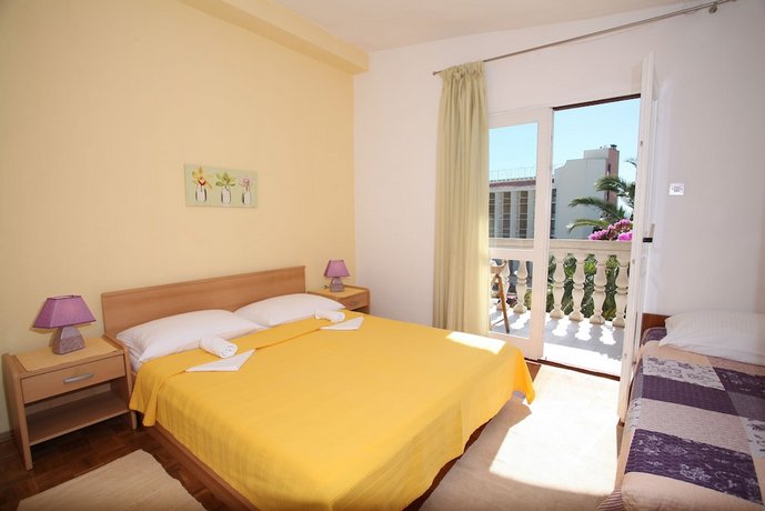 Apartments Kovacic Makarska