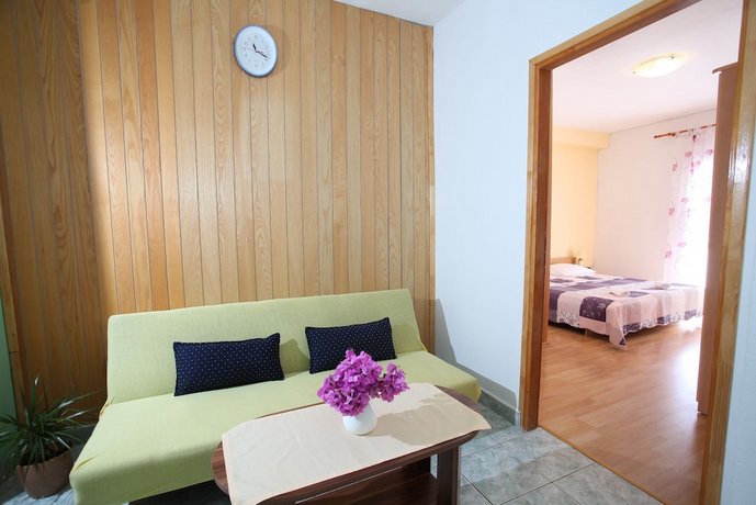 Apartments Kovacic Makarska