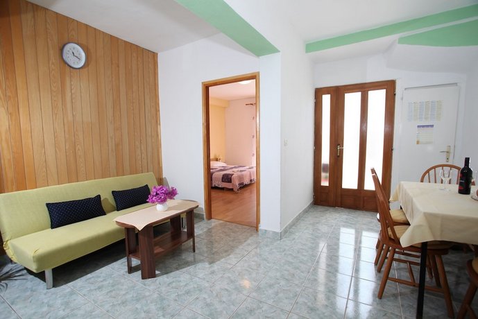 Apartments Kovacic Makarska