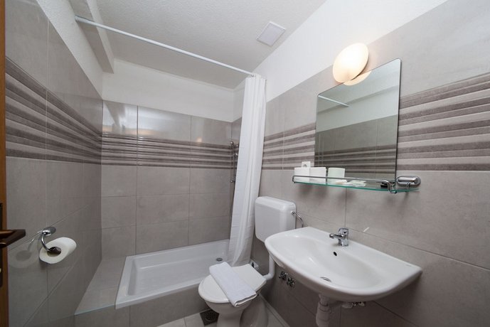 Apartments Kovacic Makarska