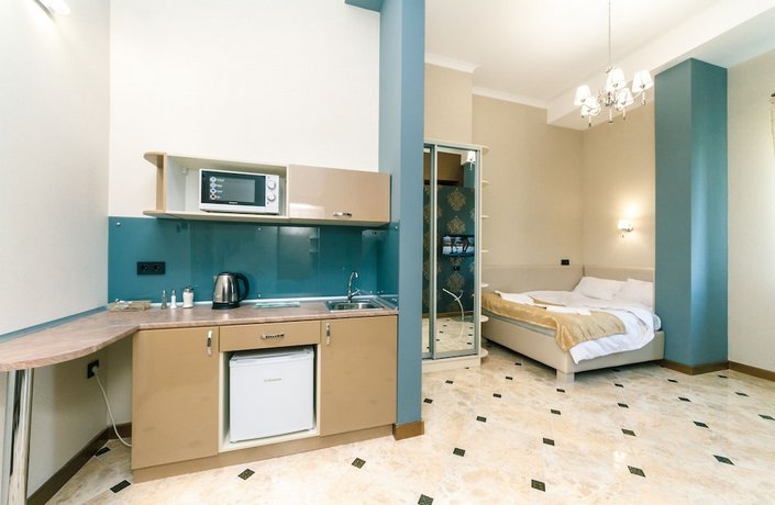 Bogdan Hall DeLuxe