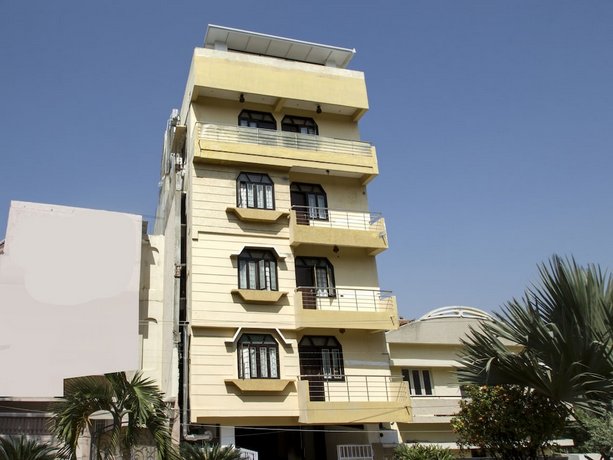 OYO 7601 Hotel Park Heights