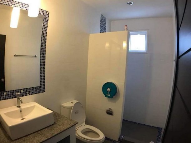 Sukanda Pool Villa Huahin