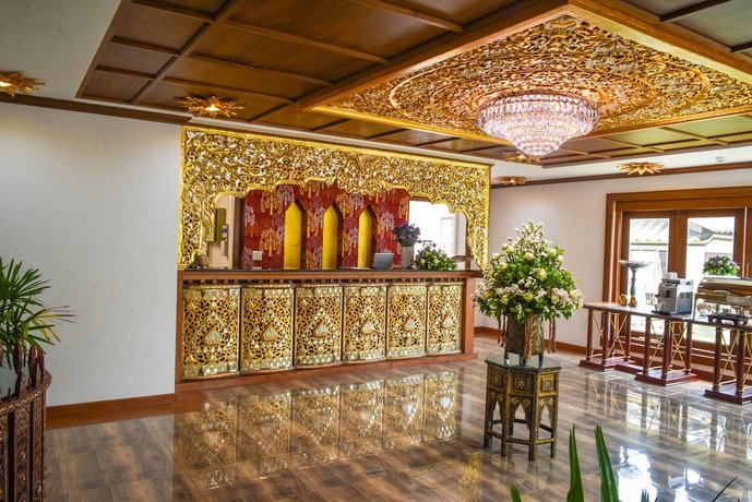 White Boutique Hotel and Spa