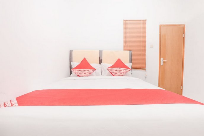 OYO 160 Lontar Residence