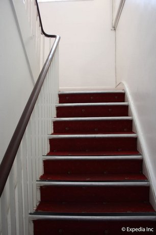 Islington Inn