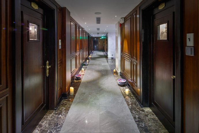 Paradise Suites Hotel Tuan Chau