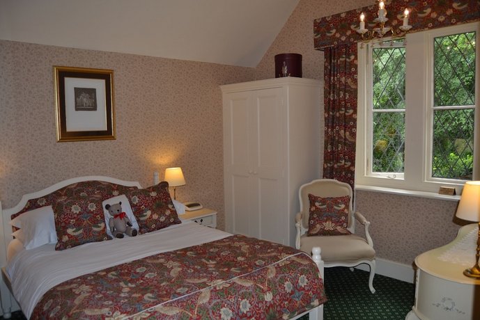 Rylstone Manor Hotel