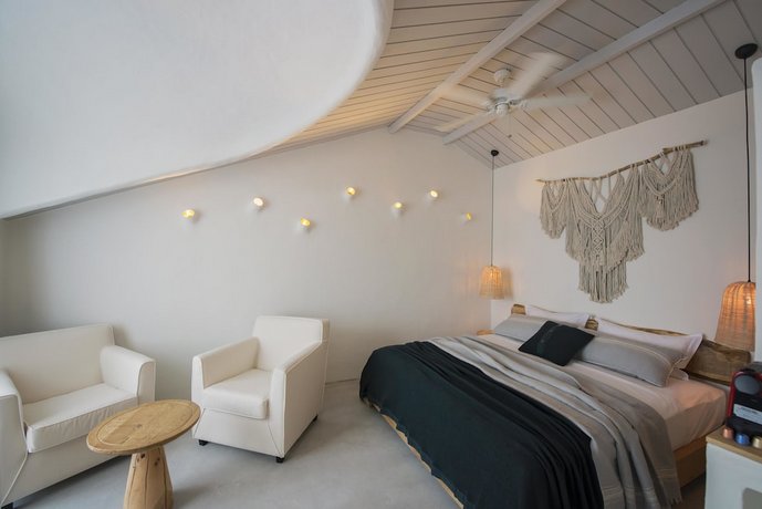 Yacht Boheme Hotel Adults Only