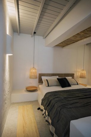 Yacht Boheme Hotel Adults Only