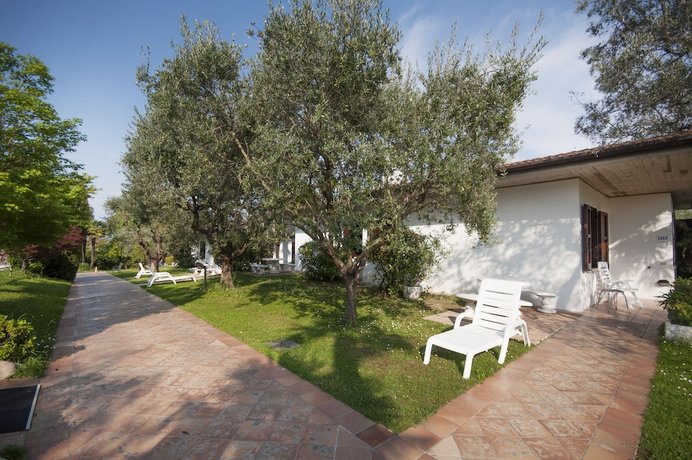 Hotel Villa Maria Desenzano del Garda