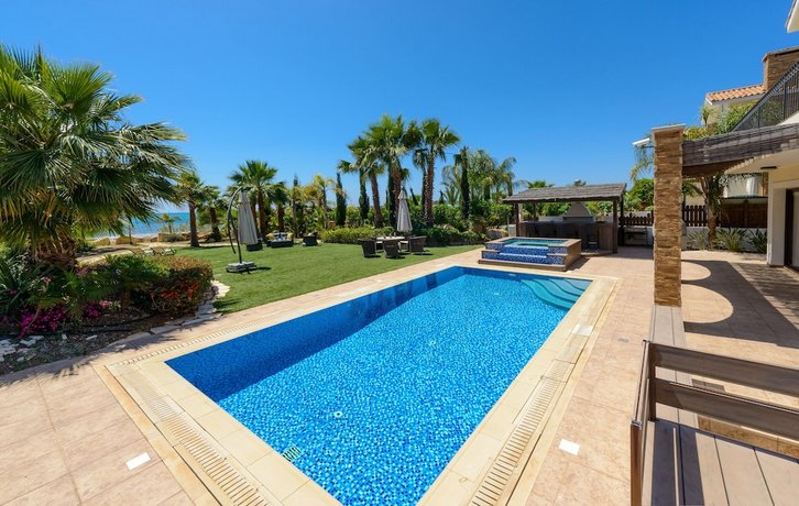 Villa Claudia Ayia Napa