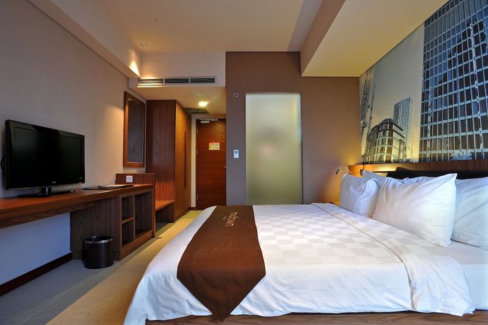 Midtown Hotel Surabaya