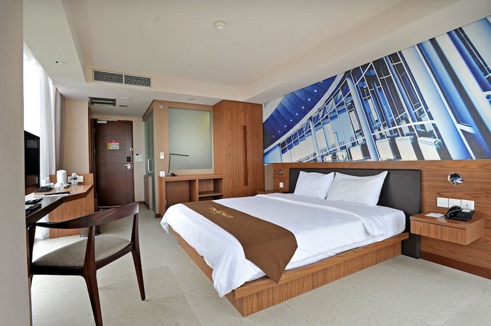 Midtown Hotel Surabaya