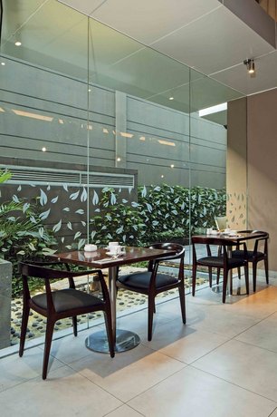 Midtown Hotel Surabaya