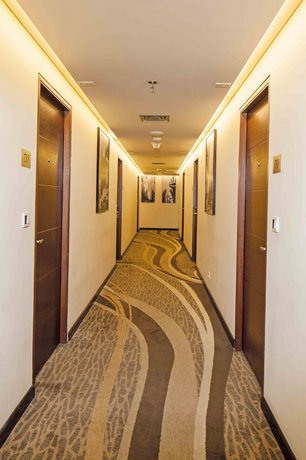 Midtown Hotel Surabaya