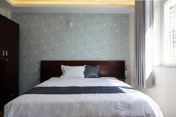 Shinhua Hotel