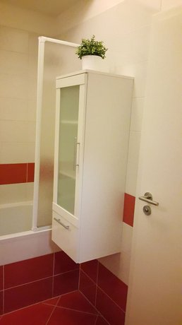 Bastien Studio near Airport