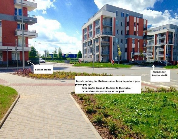 Bastien Studio near Airport