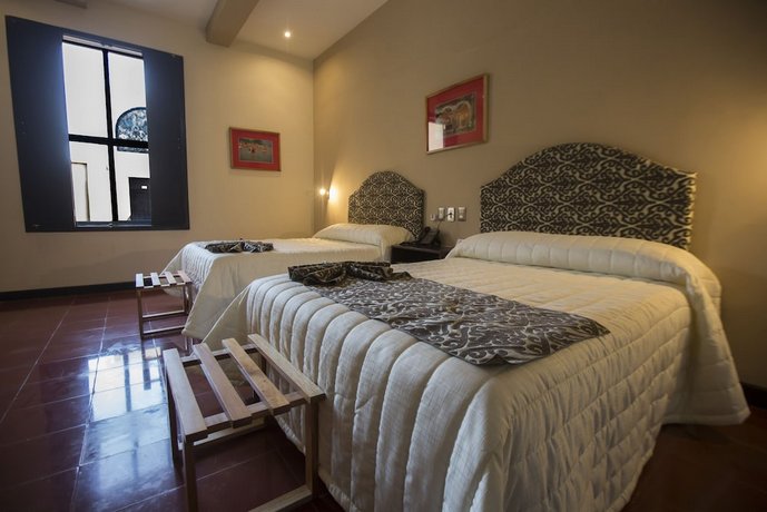 Hotel Merida Merida