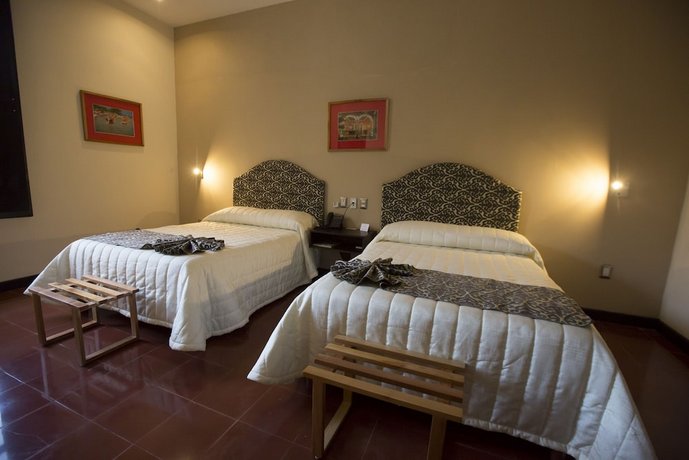 Hotel Merida Merida