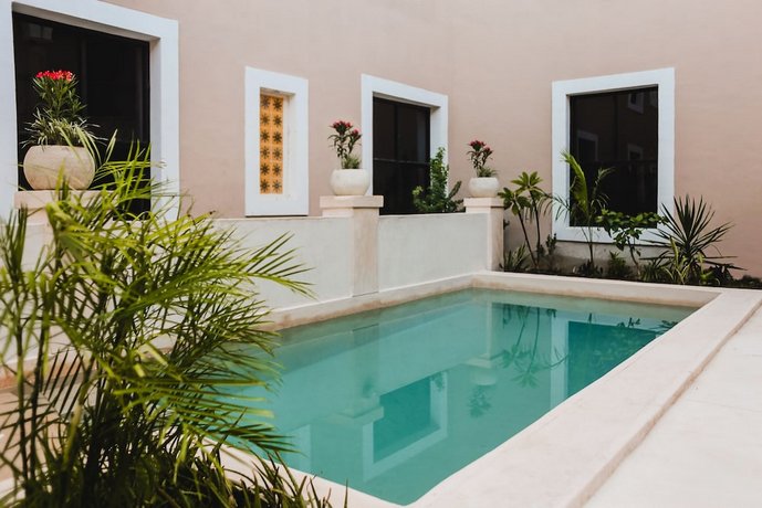 Hotel Merida Merida