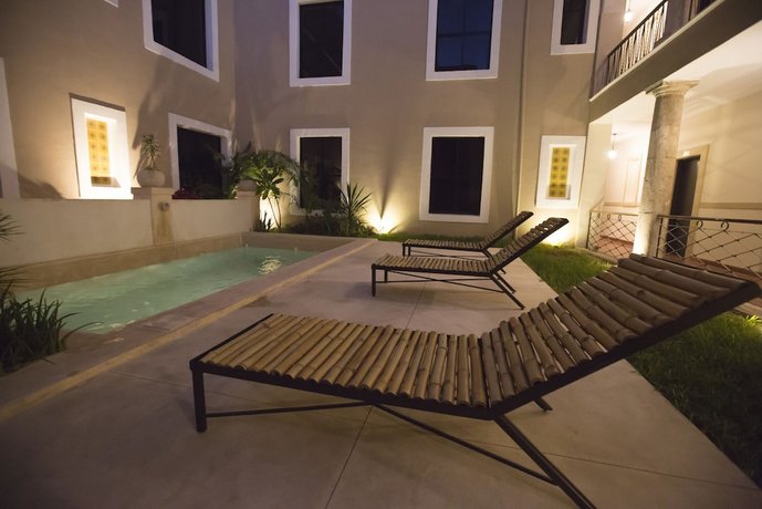 Hotel Merida Merida