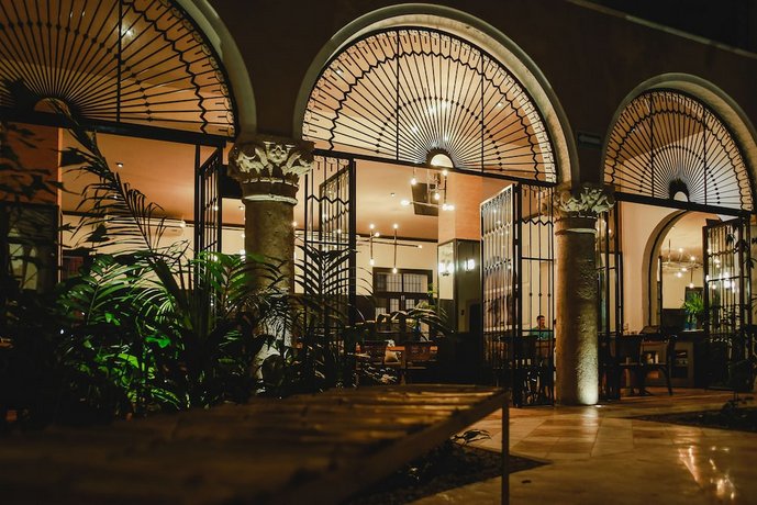 Hotel Merida Merida