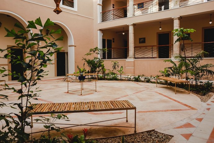 Hotel Merida Merida