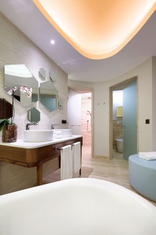 Uncategorised