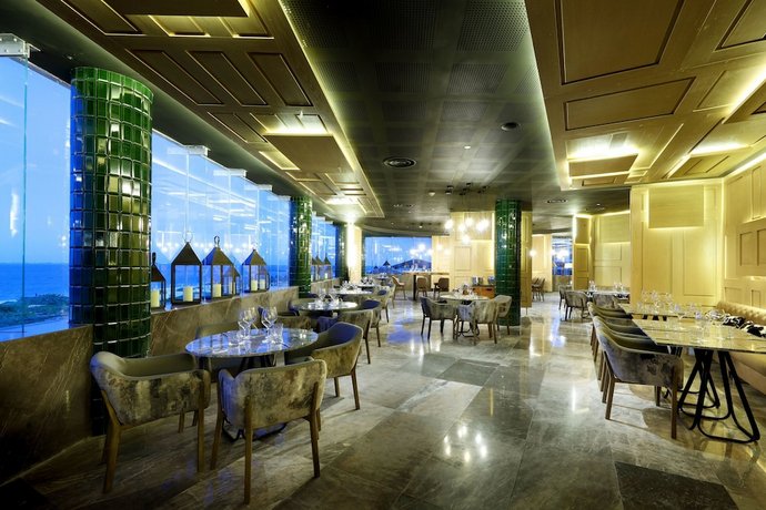 Bar_Restaurant