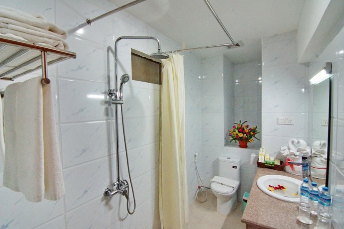 Hotel 76