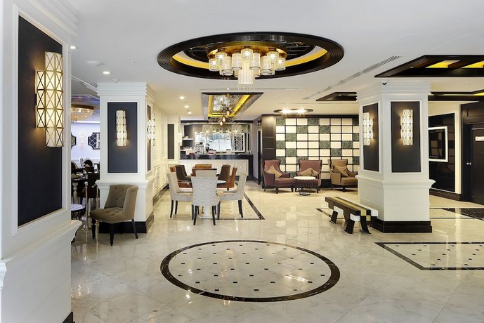 Mia Berre Hotels