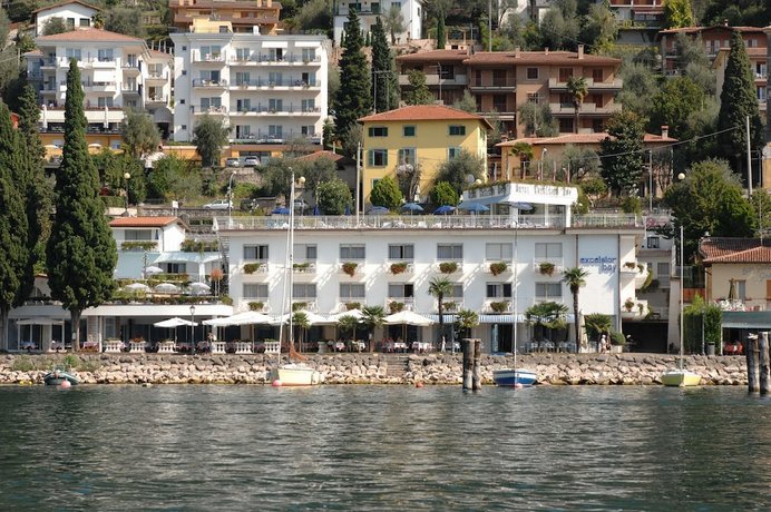 Hotel Excelsior Bay