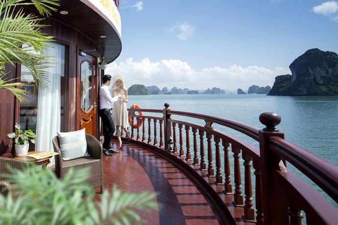 Emperor Cruises Ha Long