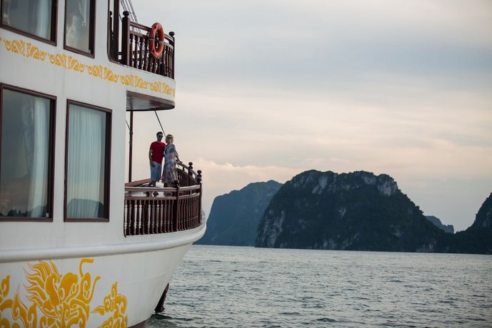 Emperor Cruises Ha Long