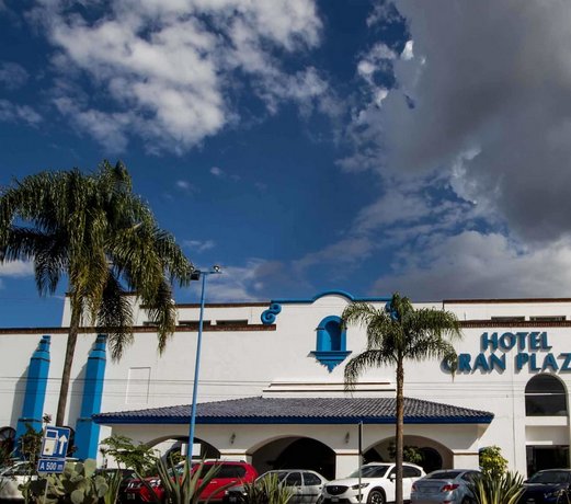 Hotel Gran Plaza & Convention Center