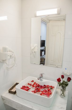 Hanoi Oriental Pearl Hotel