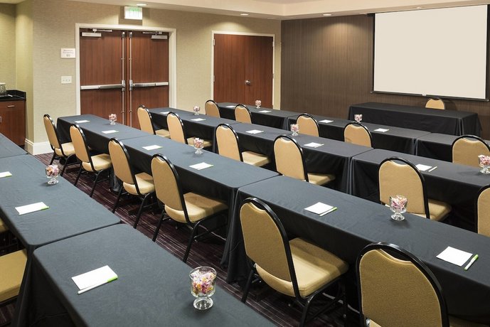 Courtyard By Marriott Sioux Falls