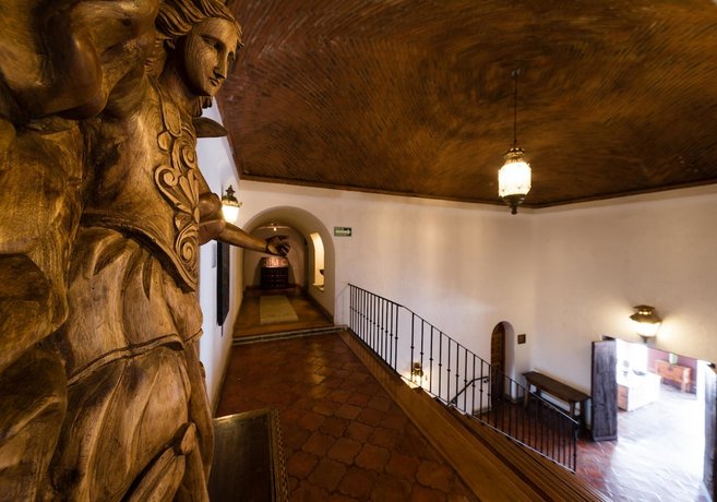Mision Grand Casa Colorada