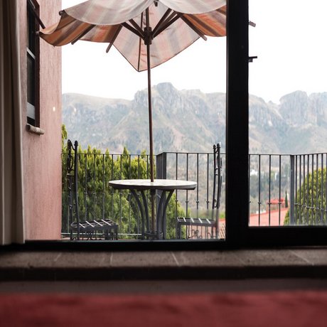 Mision Grand Casa Colorada