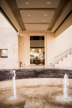 Hotel Cayala Inn