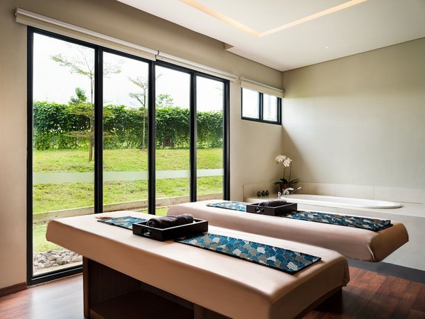Hotel Santika Premiere Bandara Palembang