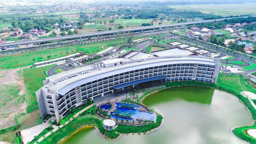 Hotel Santika Premiere Bandara Palembang