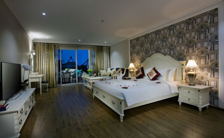 Silk Queen Grand Hotel