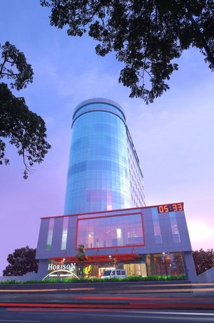 Horison Nindya Semarang