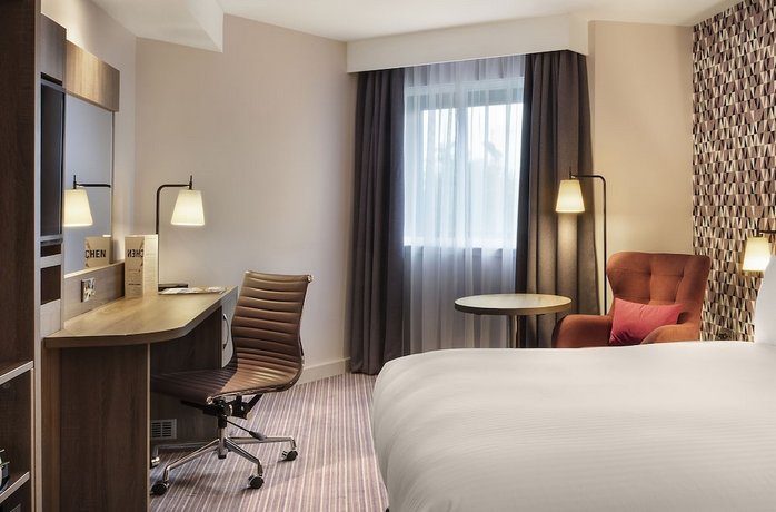Leonardo Hotel London Heathrow Airport