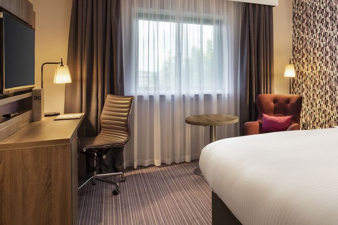 Leonardo Hotel London Heathrow Airport
